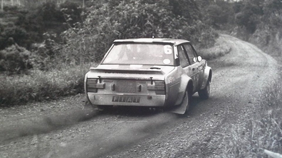 Dario Cerrato - Luciano Guizzardi
14º Rallye dell'Isola d'Elba 1981. Fiat 131 Abarth (TO V39606). Abandonó, desconocemos el motivo.

Del 22 al 24 de Abril, Campo di Marina, Toscana, Livorno, Italia.
Superficie: asfalto - tierra.

Tomaron la salida 112 equipos, finalizaron 33.

Foto de Andrea Taxi.
@
Palabras clave: ;Elba;Fiat;1981;Abarth