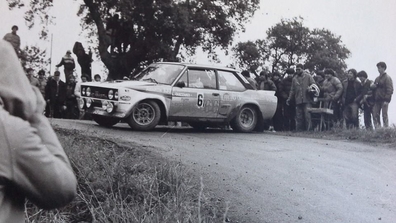 Dario Cerrato - Luciano Guizzardi
14º Rallye dell'Isola d'Elba 1981. Fiat 131 Abarth (TO V39606). Abandonó, desconocemos el motivo.

Del 22 al 24 de Abril, Campo di Marina, Toscana, Livorno, Italia.
Superficie: asfalto - tierra.

Tomaron la salida 112 equipos, finalizaron 33.

Foto de Andrea Taxi.
@
Palabras clave: ;Elba;Fiat;1981;Abarth