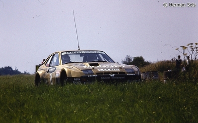 Walter Röhrl - Christian Geistdörfer
14º Int. AvD/STH Hunsrück Rallye 1981. Porsche 924 Carrera GTS (S EK 8747). Abandonó por accidente quedando 106º.

Del 31 de Julio al 1 de Agosto, en Idar Oberstein, Alemania.
Superficie: asfalto - tierra.

El Rally tenia un total de 1017.00 km de los que 566.88 km divididos en 28 tramos eran especiales.

Tomaron la salida 247 equipos, finalizaron 172.

© Herman Sels
@
Palabras clave: Walter_Röhrl;Porsche;Carrera;Hunsrück_Rallye;1981