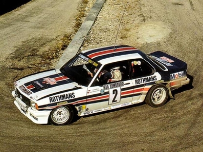 Walter Röhrl - Christian Geistdörfer
50º Rallye Automobile de Monte-Carlo 1982. Opel Ascona 400 (GG-CK 188). Clasificado 1º.
Rothmans Opel Rally Team

Del 16 al 22 de Enero, Monte Carlo.
Superficie: asfalto - nieve.

El Rally tenia un total de 4082.71 km de los que 747.81 km divididos en 32 tramos eran especiales, (2 de ellas fueron canceladas SS7 Trigance - Chateauvieux 1 de 28,53 Km y SS15 St Jean en Royans - La Chapelle en Vercors de 38,67 Km).

Se inscribieron 306 equipos, tomaron la salida 299, finalizaron 140.@
Palabras clave: Walter_Röhrl;Opel;Ascona;Montecarlo;1982