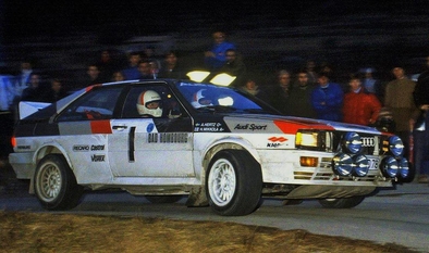 Hannu Mikkola - Arne Hertz
50º Rallye Automobile de Monte-Carlo 1982. Audi Quattro (IN-ND 78). Clasificado 2º.
Audi Sport

Del 16 al 22 de Enero, Monte Carlo.
Superficie: asfalto - nieve.

El Rally tenia un total de 4082.71 km de los que 747.81 km divididos en 32 tramos eran especiales, (2 de ellas fueron canceladas SS7 Trigance - Chateauvieux 1 de 28,53 Km y SS15 St Jean en Royans - La Chapelle en Vercors de 38,67 Km).

Se inscribieron 306 equipos, tomaron la salida 299, finalizaron 140.@
Palabras clave: Audi;Quattro;Montecarlo;1982