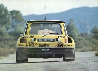 Bruno Saby - Francoise Sappey
50º Rallye Automobile de Monte-Carlo 1982. Renault 5 Turbo (6480 VM 38). Clasificado 5º.
Garage Galtier

Del 16 al 22 de Enero, Monte Carlo.
Superficie: asfalto - nieve.

El Rally tenia un total de 4082.71 km de los que 747.81 km divididos en 32 tramos eran especiales, (2 de ellas fueron canceladas SS7 Trigance - Chateauvieux 1 de 28,53 Km y SS15 St Jean en Royans - La Chapelle en Vercors de 38,67 Km).

Se inscribieron 306 equipos, tomaron la salida 299, finalizaron 140.

Esta foto fue tomada durante una prueba de prensa después de la celebración del Rallye.@
Palabras clave: Renault;Turbo;Montecarlo;1982