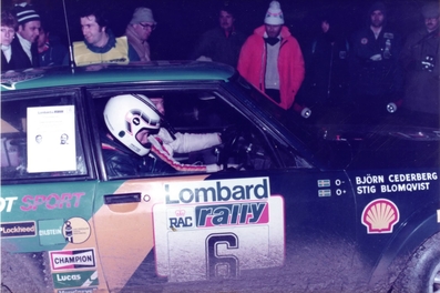 Stig Blomqvist - Bjorn Cederberg
31º Lombard RAC Rally 1982. Talbot Lotus Sunbeam (BDU 111Y). Clasificado 8º.

Del 21 al 25 de Noviembre, York, Inglaterra.
Superficie: asfalto - tierra.

El Rally tenia un total de 2970.00 km de los que 711.73 km divididos en 69 tramos eran especiales, (una de ellas fue cancelada SS46 Yair de 8.53 Km).

Se inscribieron 161 equipos, tomaron la salida 146, finalizaron 63.@
Palabras clave: Stig_Blomqvist;Talbot;Sunbeam;Lotus;Gran_Bretaña;1982;RAC_Rally