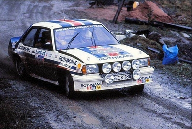 Jimmy McRae - Ian Grindrod
31º Lombard RAC Rally 1982. Opel Ascona 400 (GG-CK 188). Abandonó por el eje trasero en SS40 Lambton de 2.90 Km.

Del 21 al 25 de Noviembre, York, Inglaterra.
Superficie: asfalto - tierra.

El Rally tenia un total de 2970.00 km de los que 711.73 km divididos en 69 tramos eran especiales, (una de ellas fue cancelada SS46 Yair de 8.53 Km).

Se inscribieron 161 equipos, tomaron la salida 146, finalizaron 63.@
Palabras clave: Jimmy_McRae;Opel;Ascona;Gran_Bretaña;1982;RAC_Rally;Inglaterra