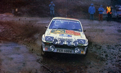 Terry Kaby - Mike Nicholson
31º Lombard RAC Rally 1982. Vauxhall Chevette 2300 HSR (FER 688W). Abandonó por motor en SS56 Grisedale 1 de 29.93 km.

Del 21 al 25 de Noviembre, York, Inglaterra.
Superficie: asfalto - tierra.

El Rally tenia un total de 2970.00 km de los que 711.73 km divididos en 69 tramos eran especiales, (una de ellas fue cancelada SS46 Yair de 8.53 Km).

Se inscribieron 161 equipos, tomaron la salida 146, finalizaron 63.@
Palabras clave: Terry_Kaby;Vauxhall;Chevette;Gran_Bretaña;RAC_Rally;1982