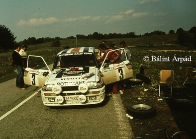Attila Ferjáncz - János Tandari
14º Rally Albena - Zlatni Piassatzi - Sliven 1983. Renault 5 Turbo (AY-96-61). Clasificado 2º.

Del 7 al 9 de Mayo, Albena, Bulgaria.
Superficie: asfalto - tierra.

El Rally tenia un total de 504.00 km cronometrados.

Tomaron la salida 75, finalizaron 35.

© Bálint Árpád.
@
Palabras clave: Albena;Zlatni;RenaulT;Turbo;Grupo_B;1983;Bulgaria;Asistencias