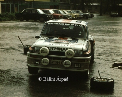 Attila Ferjáncz - János Tandari
14º Rally Albena - Zlatni Piassatzi - Sliven 1983. Renault 5 Turbo (AY-96-61). Clasificado 2º.

Del 7 al 9 de Mayo, Albena, Bulgaria.
Superficie: asfalto - tierra.

El Rally tenia un total de 504.00 km cronometrados.

Tomaron la salida 75, finalizaron 35.

© Bálint Árpád.
@
Palabras clave: Albena;Zlatni;RenaulT;Turbo;Grupo_B;1983;Bulgaria;Asistencias