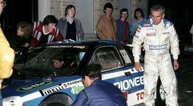 Jean-Claude Andruet - Françoise Sappey
19º Ypres 24 Horas Rally 1983. Lancia Rally 037 (TO W09905). Clasificado 2º.
Ecurie Total

Del 24 al 26 de Junio, Ypres, Bélgica.
Superficie: asfalto.

El Rally tenía 512.00 km cronometrados divididos en dos etapas y 53 tramos especiales.

Tomaron la salida 176 equipos, finalizaron 77.@
Palabras clave: Lancia;Rally;Grupo_B;Ypres;1983;Personajes