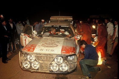 Asistencia del Equipo Audi Sport en el 31º Marlboro Safari Rally 1983
En el Audi Quattro A1 (IN-YC 19) de Michèle Mouton - Fabrizia Pons, clasificada 3ª.

Del 30 de Marzo al 4 de Abril, Nairobi, Kenya, África.
Superficie: tierra.

El Rally tenia un total de 5035 km en los que 1620.95 km se encontraban 26 controles horarios.

Tomaron la salida 78 equipos, finalizaron 22.@
Palabras clave: Michele_Mouton;Audi;Quattro;Grupo_B;Safari;1983;Womens;Mujeres;Asistencias