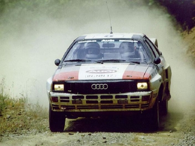 Stig Blomqvist - Björn Cederberg
30º Rothmans Acropolis Rally 1983. Audi Quattro A2 (IN-NN 17). Clasificado 3º.

Del 30 de Mayo al 2 de Junio, Atenas, Grecia.
Superficie: tierra.

El Rally tenia un total de 2264 km de los que 843.30 km divididos en 45 tramos eran especiales, (uno de ellos fue cancelado SS22 Tsouka de 6.57 km).

Tomaron la salida 120 equipos, finalizaron 36.@
Palabras clave: Stig_Blomqvist;Audi;Quattro;Grupo_B;Grecia;1983;Acropolis