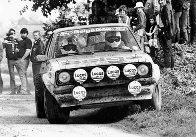Robert Droogmans - Ronny Joosten
12º Lotto Haspengouwrally 1983. Ford Escort RS 1800 MKII (NUG 573V). Clasificado 3º.
Ford Belga Team

Del 13 al 15 Mayo, Landen, Bélgica.

Superficie: asfalto y tierra con un total de 413.94 km cronometrados divididos en 33 tramos (uno de ellos fue cancelado SS11 Heers de 26.69 km).

Tomaron la salida 123 equipos, finalizaron 52.@
Palabras clave: Ford;Escort;MKII;Haspengouwrally;Belgica;1983