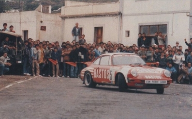 Patrick Snijers - Lambert Peeters
7º El Corte Inglés 1983 (Canarias). Porsche 911 SC. Clasificado 3º.@
Palabras clave: Patrick_Snijers;Porsche;SC;Corte_Ingles;Canarias;1983