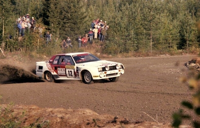Juha Kankkunen - Staffan Pettersson
33º 1000 Lakes Rally 1983. Toyota Celica Twincam Turbo (A-2160). Clasificado 6º.
Toyota Team Europe

Del 26 al 28 de Agosto, Jyväskylä, Finlandia.
Superficie: tierra.

El Rally tenia un total de 1461.00 km de los que 472.63 km divididos en 50 tramos, eran especiales.

Se inscribieron 180 equipos, tomaron la salida 174, finalizaron 71.@
Palabras clave: ;Toyota;Celica;Grupo_B;Finlandia;1983;TCT