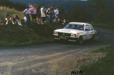Jean-Sébastien Couloumiès - Claudine Causse
42º Tour de France Automobile 1983. Opel Ascona i2000 (5769 SQ 34). Clasificado 7º.

Del 19 al 23 Septiembre, Paris, Nice, Francia.
Superficie: asfalto.

El Rally tenia un total de 2800.00 km de los que 630.00 km divididos en 3 etapas y 32 tramos eran especiales (uno de ellos fue cancelado SS27 Col du Noyer).

Tomaron la salida 84 equipos, finalizaron 37.@
Palabras clave: Opel;Ascona;Tour_France_Automobile;1983