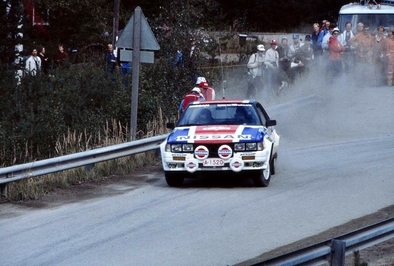 Timo Salonen - Seppo Harjanne
33º 1000 Lakes Rally 1983. Nissan 240RS (A-1520). Clasificado 8º.

Del 26 al 28 de Agosto, Jyväskylä, Finlandia.
Superficie: tierra.

El Rally tenia un total de 1461.00 km de los que 472.63 km divididos en 50 tramos, eran especiales.

Se inscribieron 180 equipos, tomaron la salida 174, finalizaron 71.@
Palabras clave: Timo_Salonen;Seppo_Harjanne;Nissan;1983;Finlandia;Grupo_B