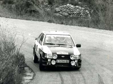 Salvador Servià i Costa  - Jordi Sabater
19º Rally Catalunya 1983. Ford Escort RS1600i. Clasificado 9º.

Del 21 al 23 de Octubre, Catalunya, España.
Superficie: asfalto.

El Rally tenia un total de 356.90 km cronometrados, desconocemos en cuantos tramos especiales se dividian.

Tomaron la salida 97 equipos, finalizaron 54.@
Palabras clave: ;Catalunya;Ford;Escort;1983