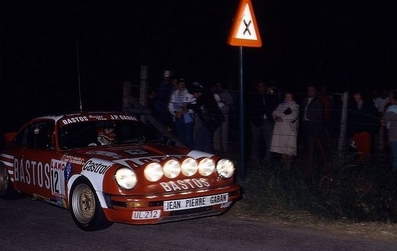 Patrick Snijers - Dany Colebunders
19º Ypres 24 Horas Rally 1983. Porsche 911 SC (UL.212). Clasificado 9º.
Autostal Duindistel

Del 24 al 26 de Junio, Ypres, Bélgica.
Superficie: asfalto.

El Rally tenía 512.00 km cronometrados divididos en dos etapas y 53 tramos especiales.

Tomaron la salida 176 equipos, finalizaron 77.@
Palabras clave: Porsche;Ypres;1983