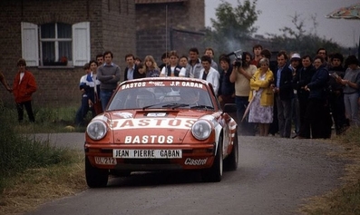 Patrick Snijers - Dany Colebunders
19º Ypres 24 Horas Rally 1983. Porsche 911 SC (UL.212). Clasificado 9º.
Autostal Duindistel

Del 24 al 26 de Junio, Ypres, Bélgica.
Superficie: asfalto.

El Rally tenía 512.00 km cronometrados divididos en dos etapas y 53 tramos especiales.

Tomaron la salida 176 equipos, finalizaron 77.@
Palabras clave: Porsche;Ypres;1983
