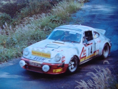 Francis Roussely - Daniel Fallot
42º Tour de France Automobile 1983. Porsche 911 SC (1545 SY 54). Clasificado 13º.

Del 19 al 23 Septiembre, Paris, Nice, Francia.
Superficie: asfalto.

El Rally tenia un total de 2800.00 km de los que 630.00 km divididos en 3 etapas y 32 tramos eran especiales (uno de ellos fue cancelado SS27 Col du Noyer).

Tomaron la salida 84 equipos, finalizaron 37.@
Palabras clave: Porsche;Tour_France_Automobile;1983