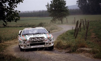Antonella Mandelli - Tiziana Borghi
19º Ypres 24 Horas Rally 1983. Lancia Rally 037 (TO Y09062). Clasificada 18º.
Jolly Club

Del 24 al 26 de Junio, Ypres, Bélgica.
Superficie: asfalto.

El Rally tenía 512.00 km cronometrados divididos en dos etapas y 53 tramos especiales.

Tomaron la salida 176 equipos, finalizaron 77.@
Palabras clave: Lancia;Rally;Grupo_B;Ypres;1983