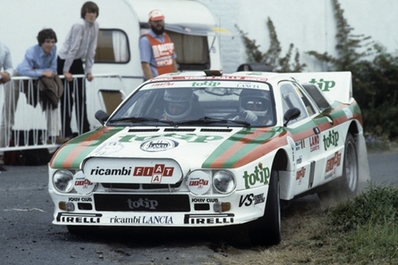 Antonella Mandelli - Tiziana Borghi
19º Ypres 24 Horas Rally 1983. Lancia Rally 037 (TO Y09062). Clasificada 18º.
Jolly Club

Del 24 al 26 de Junio, Ypres, Bélgica.
Superficie: asfalto.

El Rally tenía 512.00 km cronometrados divididos en dos etapas y 53 tramos especiales.

Tomaron la salida 176 equipos, finalizaron 77.@
Palabras clave: Lancia;Rally;Grupo_B;Ypres;1983