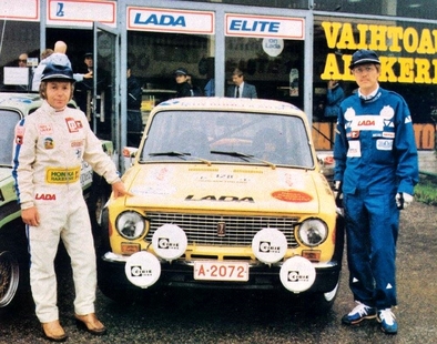 Hannu Wallinheimo - Kalevi Kujanpaa
33º 1000 Lakes Rally 1983. Lada 1600 (A-2072). Clasificada 48º.

Del 26 al 28 de Agosto, Jyväskylä, Finlandia.
Superficie: tierra.

El Rally tenia un total de 1461.00 km de los que 472.63 km divididos en 50 tramos, eran especiales.

Se inscribieron 180 equipos, tomaron la salida 174, finalizaron 71.@
Palabras clave: Lada;Finlandia;1983