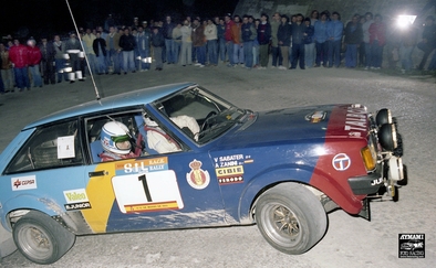 Antonio Zanini Sans - Victor Sabater
31º Sol RACE Rallye 1983. Talbot Sunbeam Lotus (1- M-7616-P). Abandonó por accidente en el SS42.
Automobiles Talbot

Del 11 al 13 de Marzo, San Juan de Alicante, Alicante, España.
Superficie: asfalto.

El Rally tenía un total de 427.80 km cronometrados.

Tomaron la salida 68 equipos, finalizaron 24.

© Joan Aymami.
@
Palabras clave: ;Race;Talbot;Sunbeam;Lotus;Grupo_B;1983;Spain;España