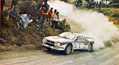 Markku Alén - Ilkka Kivimäki
6º Rally Costa Esmeralda 1983. Lancia Rally 037 (TO Y63864). Abandonó por el compresor.
Martini Racing

Del 23 al 26 de Marzo, Porto Cervo.
Superficie: tierra.

El Rally tenia 38 tramos cronometrados (2 de ellos fueron cancelados, SS23 y SS34).
Desconocemos de cuantos kilómetros tanto totales como cronometrados constaba la prueba.

Se inscribieron 103 equipos, finalizaron 31.@
Palabras clave: Markku_Alen;Lancia;Rally;Grupo_B;Costa_Esmeralda;1983