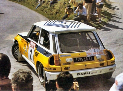 Jean Ragnotti - Jean-Marc Andrié
27º Tour de Corse - Rallye de France 1983. Renault 5 Turbo Tour de Corse (1465 XD 91) Abandonó al chocar con una vaca en SS15 Chiatra - Ponte Nuovo de 64.80 km.

Del 5 al 7 de Mayo, Ajaccio, Córcega, Francia.
Superficie: asfalto.

El Rally tenia un total de 1715.10 km de los que 1066.10 km divididos en 32 tramos eran especiales.

Tomaron la salida 178 equipos, finalizaron 57.@
Palabras clave: ;Renault;Turbo;Corcega;1983;Grupo_B;Corse