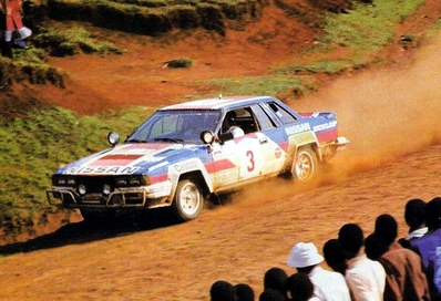 Timo Salonen - Seppo Harjanne
31º Marlboro Safari Rally 1983. Nissan 240RS (KNY59 YA204). Abandonó por motor.
D.T. Dobie & Co

Del 30 de Marzo al 4 de Abril, Nairobi, Kenya, África.
Superficie: tierra.

El Rally tenia un total de 5035 km en los que 1620.95 km se encontraban 26 controles horarios.

Tomaron la salida 78 equipos, finalizaron 22.@
Palabras clave: Timo_Salonen;Nissan;Safari;Grupo_B;1983