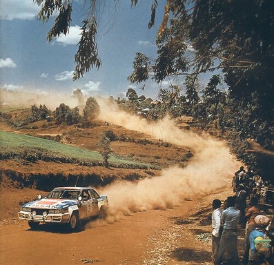 Timo Salonen - Seppo Harjanne
31º Marlboro Safari Rally 1983. Nissan 240RS (KNY59 YA204). Abandonó por motor.
D.T. Dobie & Co

Del 30 de Marzo al 4 de Abril, Nairobi, Kenya, África.
Superficie: tierra.

El Rally tenia un total de 5035 km en los que 1620.95 km se encontraban 26 controles horarios.

Tomaron la salida 78 equipos, finalizaron 22.@
Palabras clave: Timo_Salonen;Nissan;Safari;Grupo_B;1983