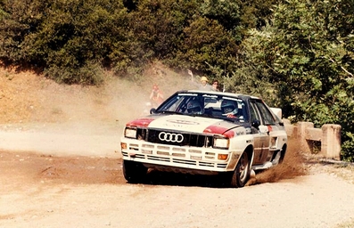Hannu Mikkola - Arne Hertz
30º Acrópolis Rally 1983. Audi Quattro A2 (IN-NM 27). Abandonó por motor en SS37 Theoktisto de 19,68 Km.

Del 30 de Mayo al 2 de Junio, Atenas, Grecia.
Superficie: tierra.

El Rally tenia un total de 2264 km de los que 843.30 km divididos en 45 tramos eran especiales, (uno de ellos fue cancelado SS22 Tsouka de 6.57 km).

Tomaron la salida 120 equipos, finalizaron 36.@
Palabras clave: ;Audi;Quattro;Grupo_B;Acropolis;Grecia;1983;Acropolis