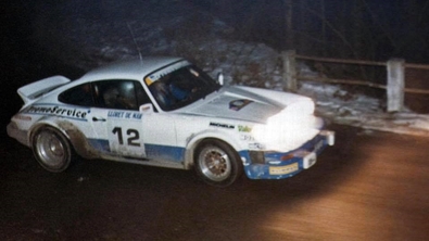 Isidro "Bilo" Oliveras - Manolo Vidal
31º Rally Costa Brava 1983. Porsche 911 SC (29395). Abandonó por la suspensión del coche.

Del 18 al 20 de Febrero, Lloret de Mar, Girona, Catalunya, España.
Superficie: asfalto - tierra.

El Rally tení­a un total de 1356.5 km de los que 519.10 km divididos en 44 tramos eran especiales.

Tomaron la salida 68 equipos, finalizaron 20.@
Palabras clave: Porsche;Costa_Brava;1983