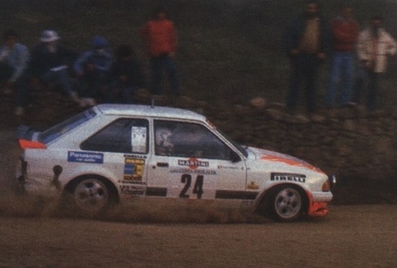 Mauro Pregliasco - Sghedoni
6º Rally Costa Esmeralda 1983. Ford Escort RS1600i. Abandonó, desconocemos el motivo.

Del 23 al 26 de Marzo, Porto Cervo.
Superficie: tierra.

El Rally tenia 38 tramos cronometrados (2 de ellos fueron cancelados, SS23 y SS34).
Desconocemos de cuantos kilómetros tanto totales como cronometrados constaba la prueba.

Se inscribieron 103 equipos, finalizaron 31.@
Palabras clave: Mauro_Pregliasco;Ford;Escort;Costa_Esmeralda;1983