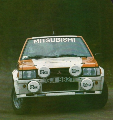 Harri Toivonen - Juha Paajanen
33º 1000 Lakes Rally 1983. Mitsubishi Lancer 2000 Turbo (GJI 9827). Abandonó por la caja de cambios en SS34 Tyrynkyla de 7.04 Km.

Del 26 al 28 de Agosto, Jyväskylä, Finlandia.
Superficie: tierra.

El Rally tenia un total de 1461.00 km de los que 472.63 km divididos en 50 tramos, eran especiales.

Se inscribieron 180 equipos, tomaron la salida 174, finalizaron 71.@
Palabras clave: Harri_Toivonen;Mitsubishi;Lancer;Turbo;Finlandia;1983