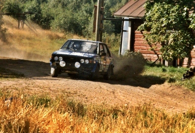 Pekka Hokkanen - Rainer Gustafsson
33º 1000 Lakes Rally 1983. FSO Polonez. Abandonó en SS25 Painaa  de 7.10 Km, desconocemos el motivo.

Del 26 al 28 de Agosto, Jyväskylä, Finlandia.
Superficie: tierra.

El Rally tenia un total de 1461.00 km de los que 472.63 km divididos en 50 tramos, eran especiales.

Se inscribieron 180 equipos, tomaron la salida 174, finalizaron 71.@
Palabras clave: FSO;Polonez;Finlandia;1983