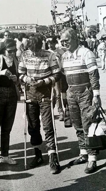 Henri Toivonen - Juha Piironen
7º Rally Costa Smeralda 1984. Porsche 911 SC RS (A974 BRX). Clasificado 1º.

Henri iba con muletas a causa de un percance que sufrió durante una competición de Kart.

Del 26 al 29 de Abril, Porto Cervo, Cerdeña, Italia.
Superficie: tierra.

El Rally constaba de 3 etapas y 43 tramos especiales (uno de ellos fue cancelado SS2 Vacciledi).

Tomaron la salida 72 equipos, finalizaron 20.@
Palabras clave: Henri_Toivonen;Juha_Piironen;Porsche;Grupo_B;Costa_Esmeralda;1984;Personajes;Esmeralda;Smeralda
