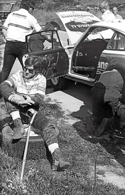 Henri Toivonen
7º Rally Costa Smeralda 1984. Porsche 911 SC RS (A974 BRX). Clasificado 1º.
Copiloto Juha Piironen.

Henri iba con muletas a causa de un percance que sufrió durante una competición de Kart.

Del 26 al 29 de Abril, Porto Cervo, Cerdeña, Italia.
Superficie: tierra.

El Rally constaba de 3 etapas y 43 tramos especiales (uno de ellos fue cancelado SS2 Vacciledi).

Tomaron la salida 72 equipos, finalizaron 20.@
Palabras clave: Henri_Toivonen;Juha_Piironen;Porsche;Grupo_B;Costa_Esmeralda;1984;Personajes;Esmeralda
