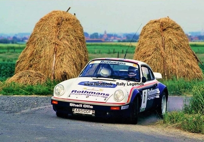 Henri Toivonen - Ian Grindrod
20º Ypres 24 Hours Rally 1984. Porsche 911 SC RS (A851 CCF). Clasificado 1º.

Del 29 de Junio al 1 de Julio, Ypres, Bélgica.
Superficie: asfalto.

El Rally tenía 573.38 km cronometrados divididos en 51 tramos especiales (uno de ellos fue cancelado SS51 Zillebeke de 15.10 km).

Tomaron la salida 147 equipos, finalizaron 69.@
Palabras clave: Henri_Toivonen;Porsche;Ypres;1984;Grupo_B