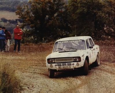 Jose Maria Servià - Lluis Corominas
Rally Race Catalunya 1984. Seat124 Proto (GE 9020 B). Clasificado 1º.

El 3 de Diciembre, Solsona, Lleida, Catalunya, España.
Superficie: tierra.

Tomaron la salida 40 equipos, finalizaron 27.@
Palabras clave: ;Seat;Proto;Race_Catalunya;1984