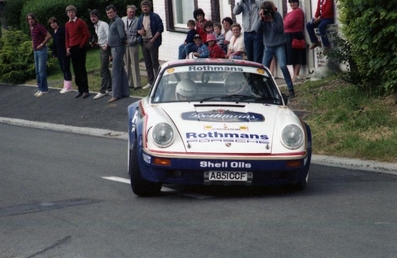 Henri Toivonen - Ian Grindrod
20º Ypres 24 Hours Rally 1984. Porsche 911 SC RS (A851 CCF). Clasificado 1º.

Del 29 de Junio al 1 de Julio, Ypres, Bélgica.
Superficie: asfalto.

El Rally tenía 573.38 km cronometrados divididos en 51 tramos especiales (uno de ellos fue cancelado SS51 Zillebeke de 15.10 km).

Tomaron la salida 147 equipos, finalizaron 69.@
Palabras clave: Henri_Toivonen;Porsche;Ypres;1984;Grupo_B