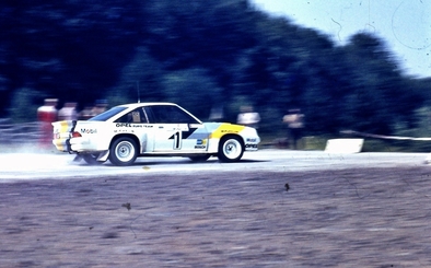 Erwin Weber - Gunter Wanger
17º Int. Hunsrück-Rallye 1984. Opel Manta 400 (GG-CV 496). Clasificado 2º.

Del 17 al 18 de Agosto, Tréveris (Trier), Renània-Palatinat, Alemania.
Superficie: asfalto - tierra.

El Rally tenia un total de 999.1 km de los que 469.71 km divididos en 24 tramos eran especiales.

Tomaron la salida 130 equipos, finalizaron 63.

© Herman Sels.
@
Palabras clave: ;Opel;Manta;Alemania;Hunsrück_Rallye;Grupo_B;1984