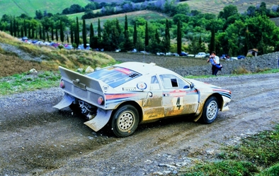 Attilio Bettega - Maurizio Perissinot
26º Rally San Remo 1984. Lancia Rally 037 (TO W67775). Clasificado 2º.
Martini Racing

Del 30 de Septiembre al 5 de Octubre, Sanremo, Liguria, Imperia, Italia.
Superficie: asfalto -tierra.

El Rally tenia un total de 2546.29 km de los que 807.69 km divididos en 56 tramos eran especiales, (2 de ellas fueron canceladas SS7 Sante Luce de 12,30 km y SS26 Chiusdino 2 de 17,41 Km).

Se inscribieron 104 equipos, tomaron la salida 100, finalizaron 35.@
Palabras clave: Rally;Lancia;Grupo_B;Sanremo;1984