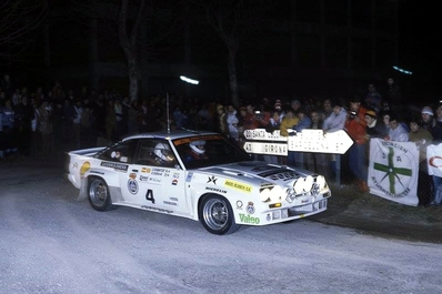 Salvador Servià i Costa  - Jordi Sabater
32º Rally Costa Brava 1984. Opel Manta 400 (TO W90798). Clasificado 2º.
RACC Motorsport

Del 17 al 19 de Febrero, Lloret de Mar.
Superficie: grava / asfalto.

El Rally tení­a un total de 1366.41 km, de los que 527.15 km divididos en 46 tramos eran especiales.

Tomaron la salida 60 equipos, finalizaron 25.

Foto en el cruce Sant Hilari dirección Arbucies.
@
Palabras clave: Opel;Manta;Grupo_B;Costa_Brava;1984