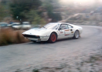 Antonio Zanini Sans - Josep Autet
32º Rally RACE - Costa Blanca 1984. Ferrari 308 GTB (MO 203044). Clasificado 2º.
Serena Ferrari

Del 17 al 19 de Marzo, Alicante, España.
Superficie: asfalto.

El Rally tenía un total de 398.61 km cronometrados.

Tomaron la salida 98 equipos, finalizaron 48.@
Palabras clave: RACE;Ferrari;Grupo_B;1984