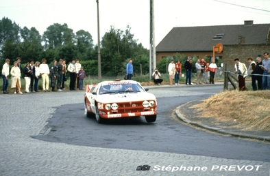Carlo Capone - Sergio Cresto
20º Ypres 24 Hours Rally 1984. Lancia Rally 037 (TO W67782). Clasificado 3º.

Del 29 de Junio al 1 de Julio, Ypres, Bélgica.
Superficie: asfalto.

El Rally tenía 573.38 km cronometrados divididos en 51 tramos especiales (uno de ellos fue cancelado SS51 Zillebeke de 15.10 km).

Tomaron la salida 147 equipos, finalizaron 69.

© Stephane Prévot
@
Palabras clave: Carlo_Capone;Sergio_Cresto;Lancia;Rally;Grupo_B;Ypres;1984