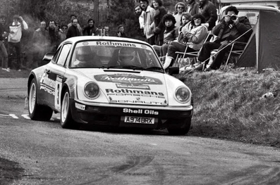 Henri Toivonen - Juha Piironen
5º Rallye des Garrigues 1984. Porsche 911 SC RS (A974 BRX). Clasificado 3º.
Rothmans Porsche Rally Team

Del 30 al 31 de Marzo, Nîmes, Gard, Francia.
Superficie: asfalto.

El Rally tenia un total de 600 km de los que 366.10 km divididos en 18 tramos eran cronometrados.

Tomaron la salida 102 equipos, finalizaron 44.@
Palabras clave: Henri_Toivonen;Porsche;Garrigues;1984;Grupo_B