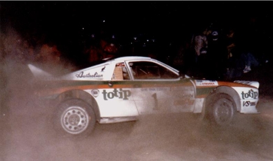 Adartico Vudafieri - Luigi Pirollo
16º Rallye dell'Isola d'Elba 1984. Lancia Rally 037 (TO W67779). Clasificado 4º.
Jolly Club Totip

Del 7 al 9 de Junio, Portoferraio, Italia.
Superficie: asfalto - tierra.

Tomaron la salida 54 equipos, finalizaron 24.

Foto 2 de 2
@
Palabras clave: Lancia;Rally;Grupo_B;Elba;1984