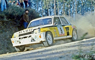 Jean Ragnotti - Pierre Thimonier
18º Rallye de Portugal - Vinho do Porto 1984. Renault 5 Turbo "Tour de Corse" (1465 XD 91). Clasificado 5º.

Del 6 al 10 de Marzo, Estoril, Portugal.
Superficie: asfalto - tierra.

El Rally tenia un total de 2400.00 km de los que 685.00 km divididos en 45 tramos eran especiales.

Tomaron la salida 70 equipos, finalizaron 20.@
Palabras clave: ;Pierre_Thimonier;Renault;Turbo;Grupo_B;Portugal;1984