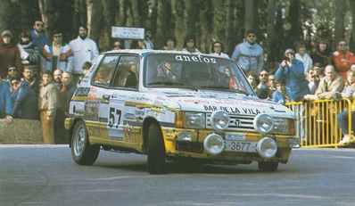 Rafael Martorell - Joan Sureda
32º Rally Costa Brava 1984. Talbot Samba Rallye. Clasificado 12º.
Escudería Baix Empordà

Del 17 al 19 de Febrero, Lloret de Mar.
Superficie: grava / asfalto.

El Rally tení­a un total de 1366.41 km, de los que 527.15 km divididos en 46 tramos eran especiales.

Tomaron la salida 60 equipos, finalizaron 25.@
Palabras clave: Talbot;Samba;Rallye;Costa_Brava;1984